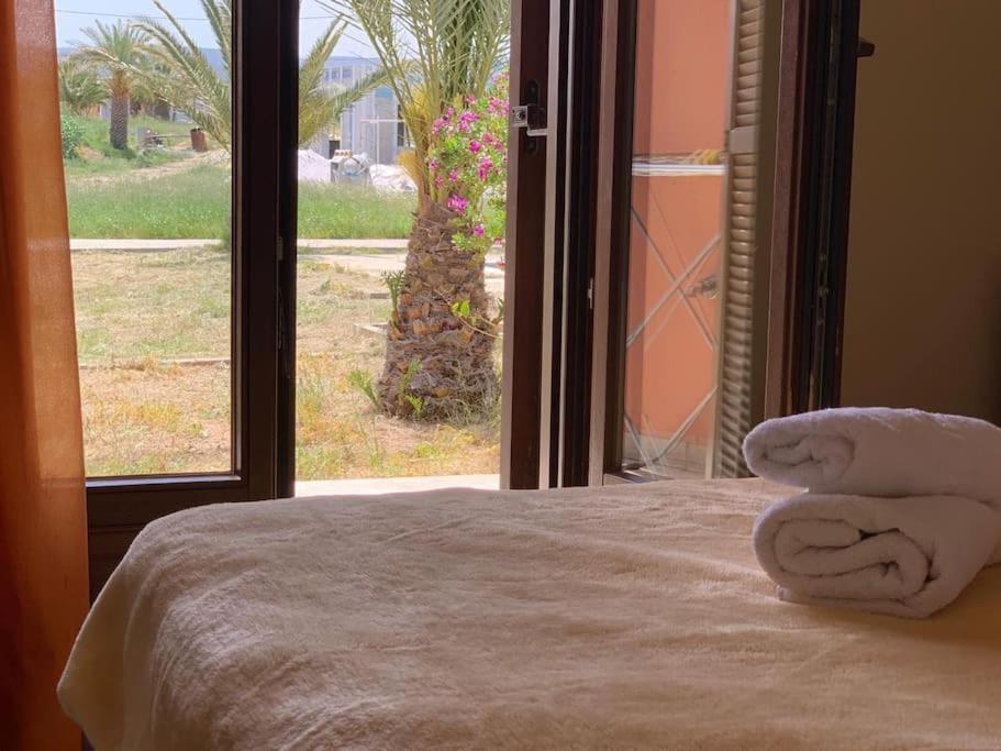 Studio At Beautiful Beach Kouremenos Apartamento Anevato Exterior foto